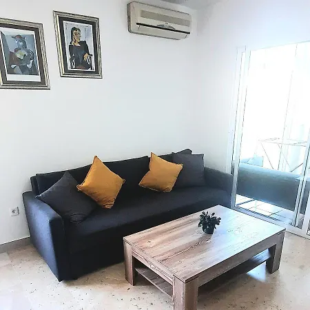 Pacos Apartament *