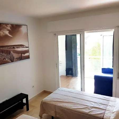 Pacos Apartament *