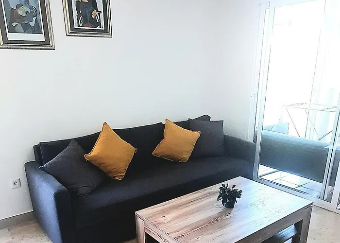 Pacos Apartment *